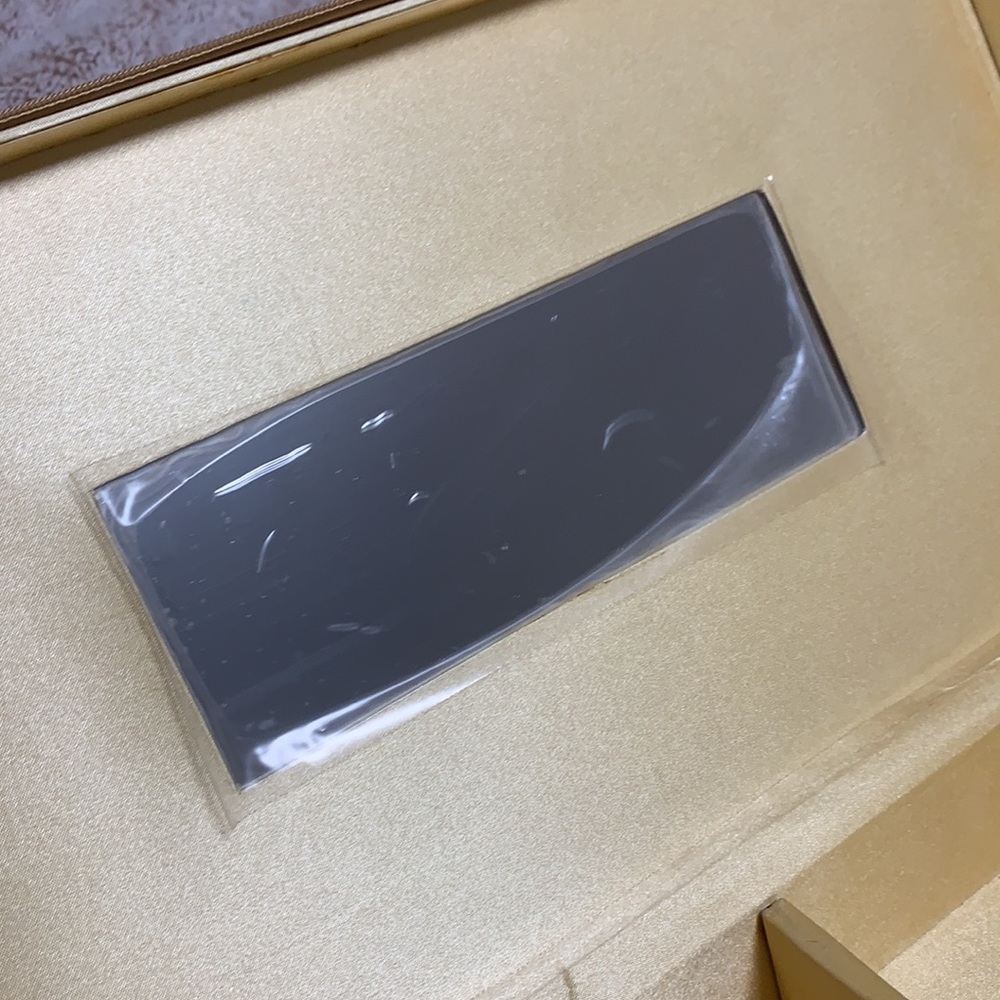Estée Lauder hard makeup case - Picture 7 of 10